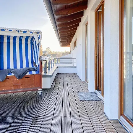 Herzlicht -penthouse Flair Mit Meerblick Ganz Nah Am Strand * Timmendorfer Strand
