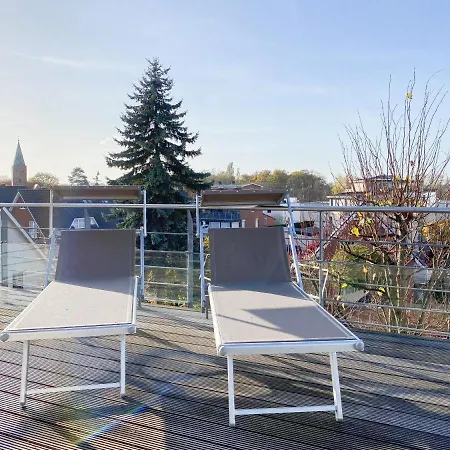 Herzlicht -penthouse Flair Mit Meerblick Ganz Nah Am Strand * Timmendorfer Strand